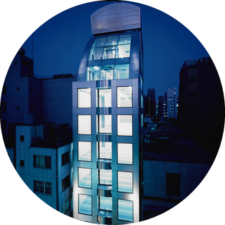 メディアバードビル外観